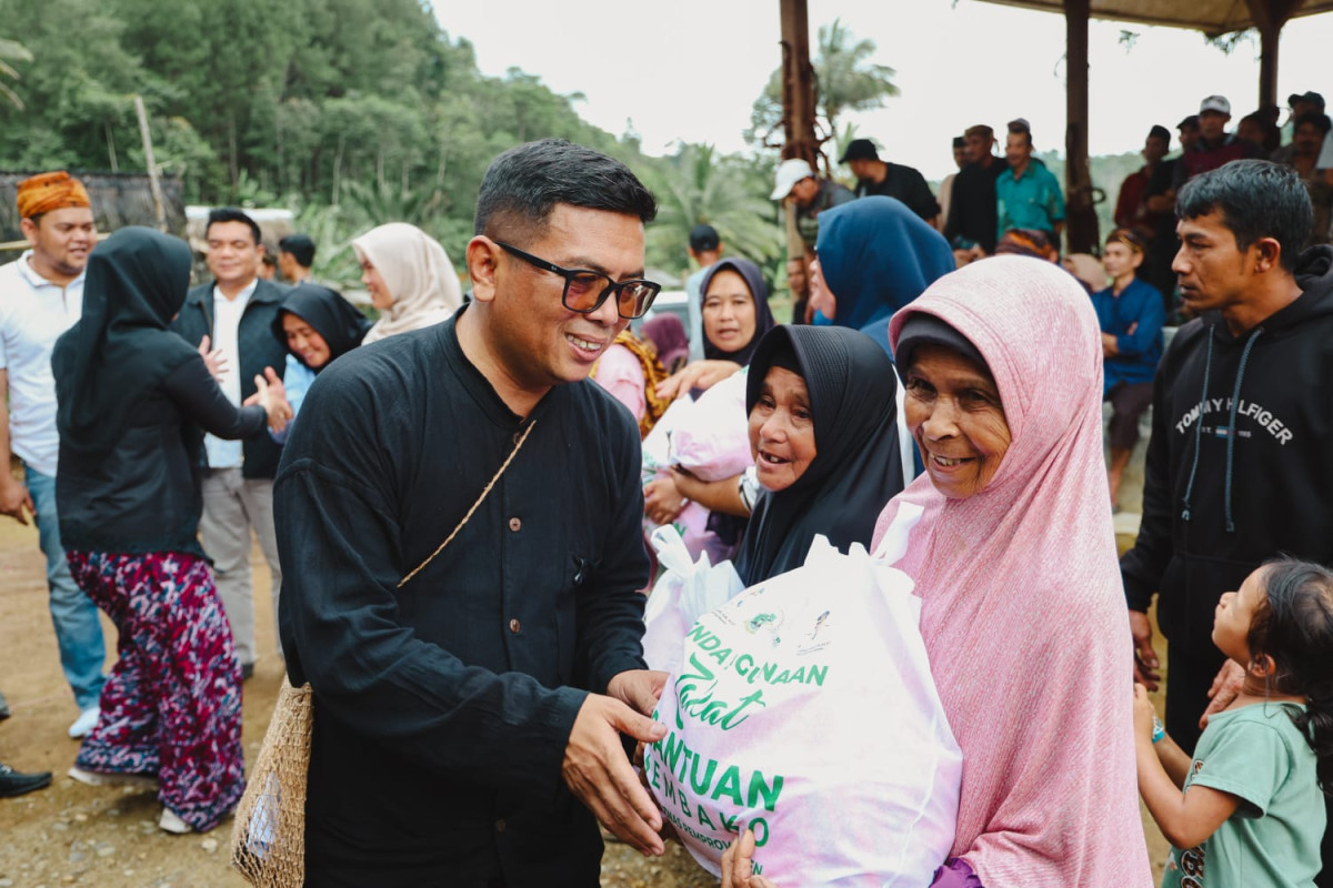 Program Bang Andra Hadir di Kasepuhan Cipinang, Jalan Desa Adat Mulus Usai 20 Tahun Penantian
