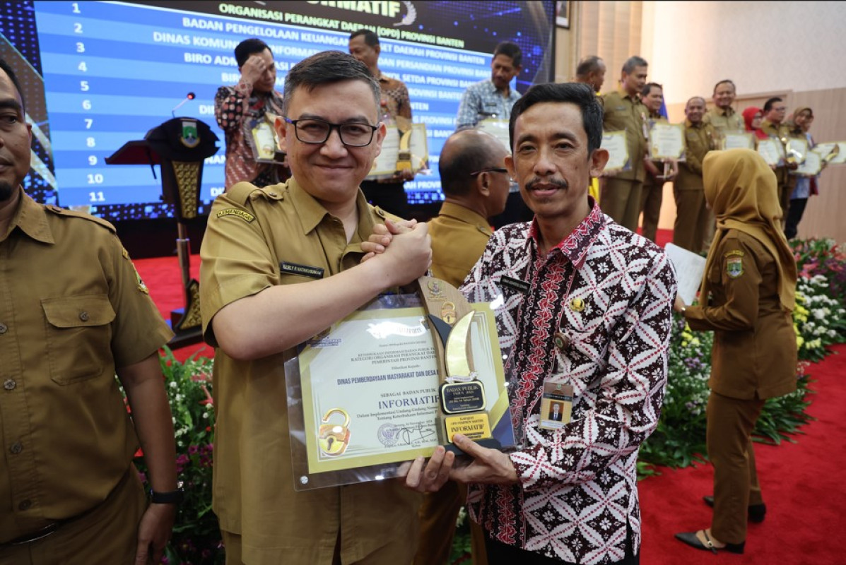 DPMD BANTEN Raih Predikat Informatif pada Anugerah Keterbukaan Informasi Publik Provinsi Banten Tahun 2024