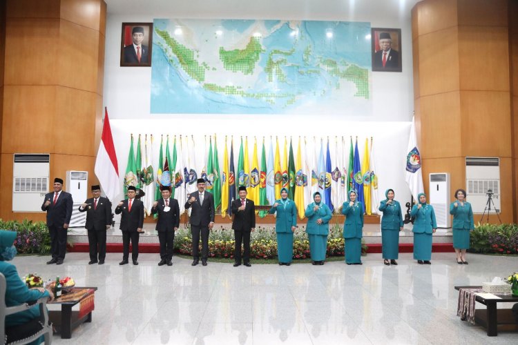 Tine Al Muktabar Dilantik Sebagai Penjabat Ketua TP-PKK Provinsi Banten